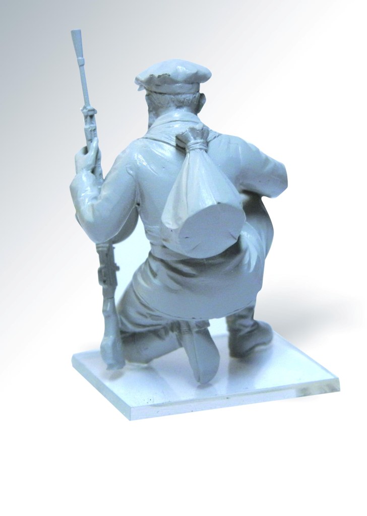 Набор фигурок 35631 Фигуры Советские партизаны (2МВ, 4 фигуры) ICM