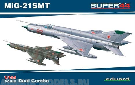 4426 Самолет MiG-21CMT Dual Combo EDUARD