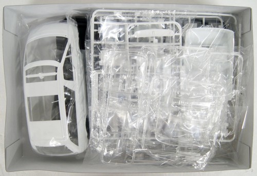 05753 Toyota Estima Twin Moon Roof '90 Aoshima