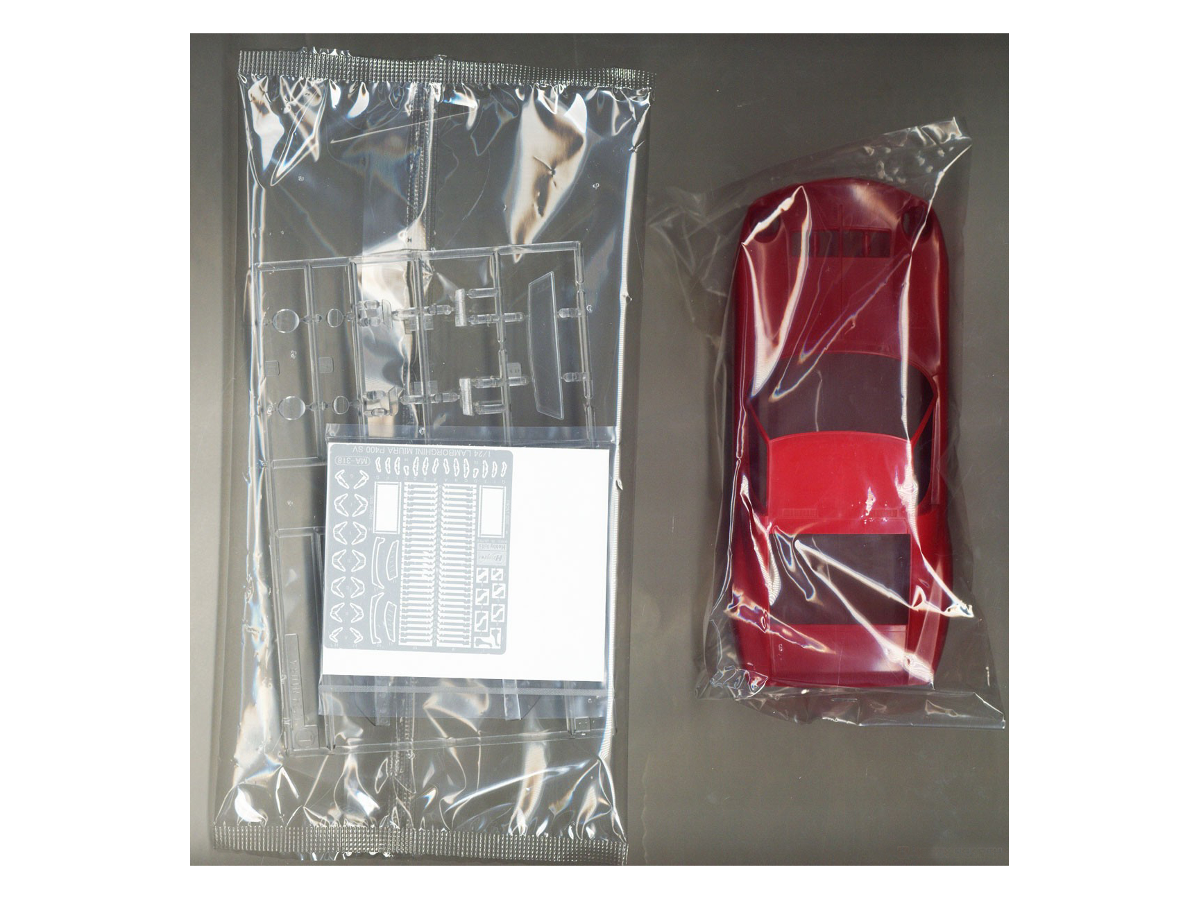 20567-Автомобиль LAMBORGHINI MIURA P400 Hasegawa