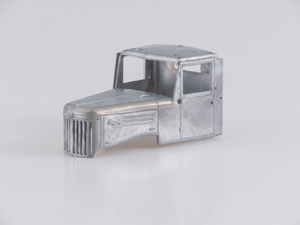 1318AVD Сборная модель МАЗ-200 АГВТ AVD Models