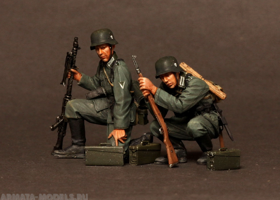 3631SOGA German machine gunner MG 34 team.1939-42 SOGA Miniatures