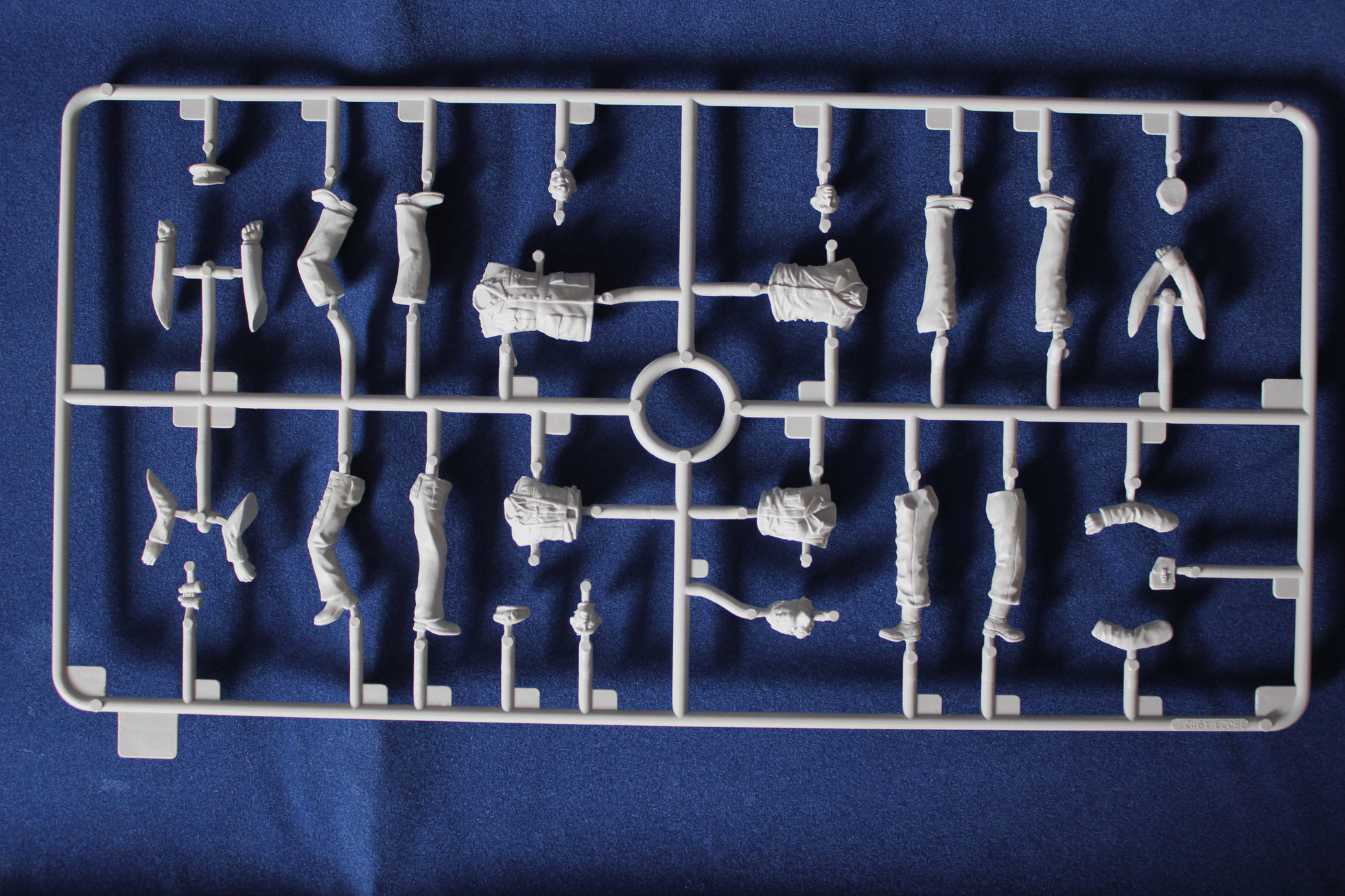 RV35023 WWII British leader set Road to victory Riich Models