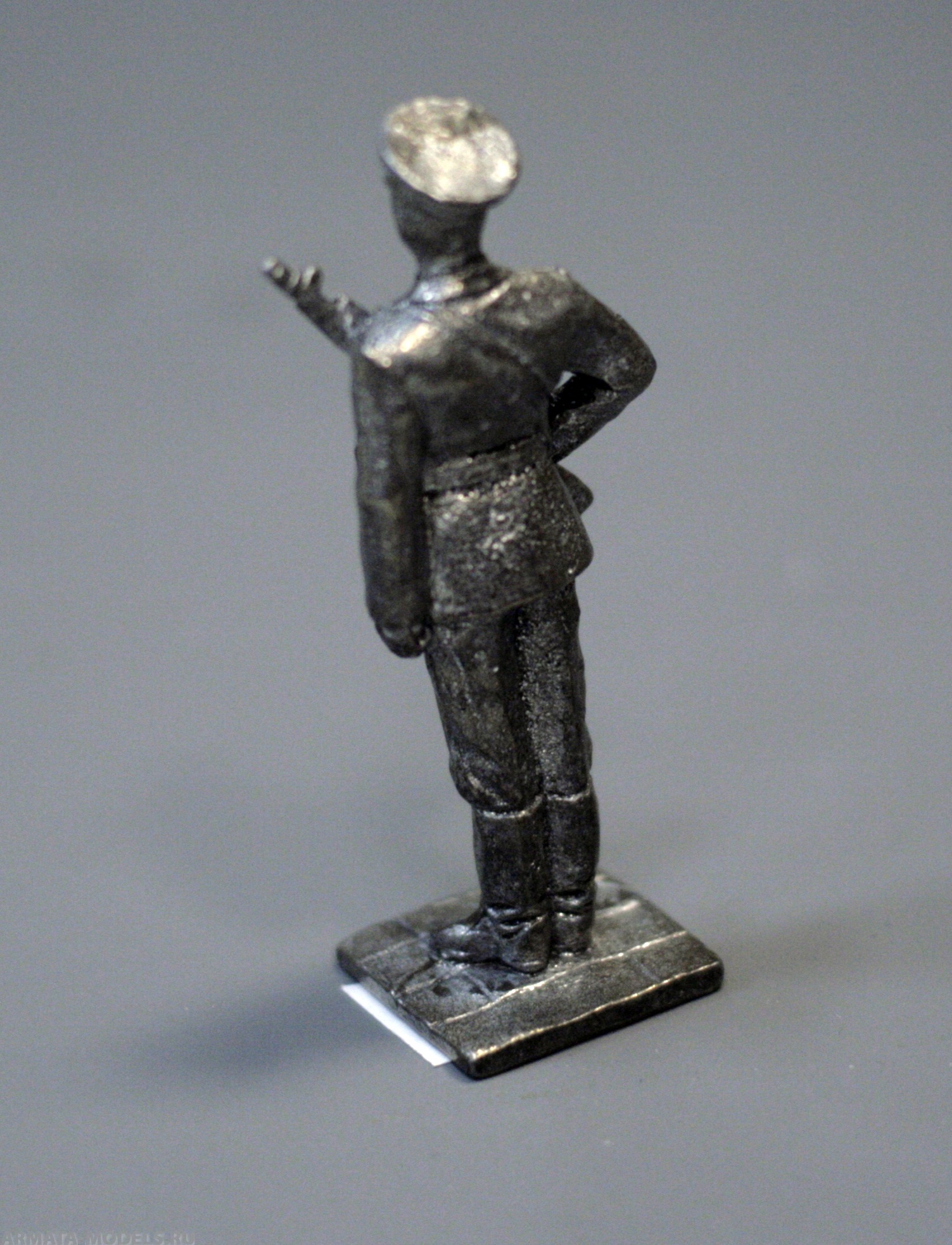 Н-7-099 Пограничник на параде Солдатики "Ура"