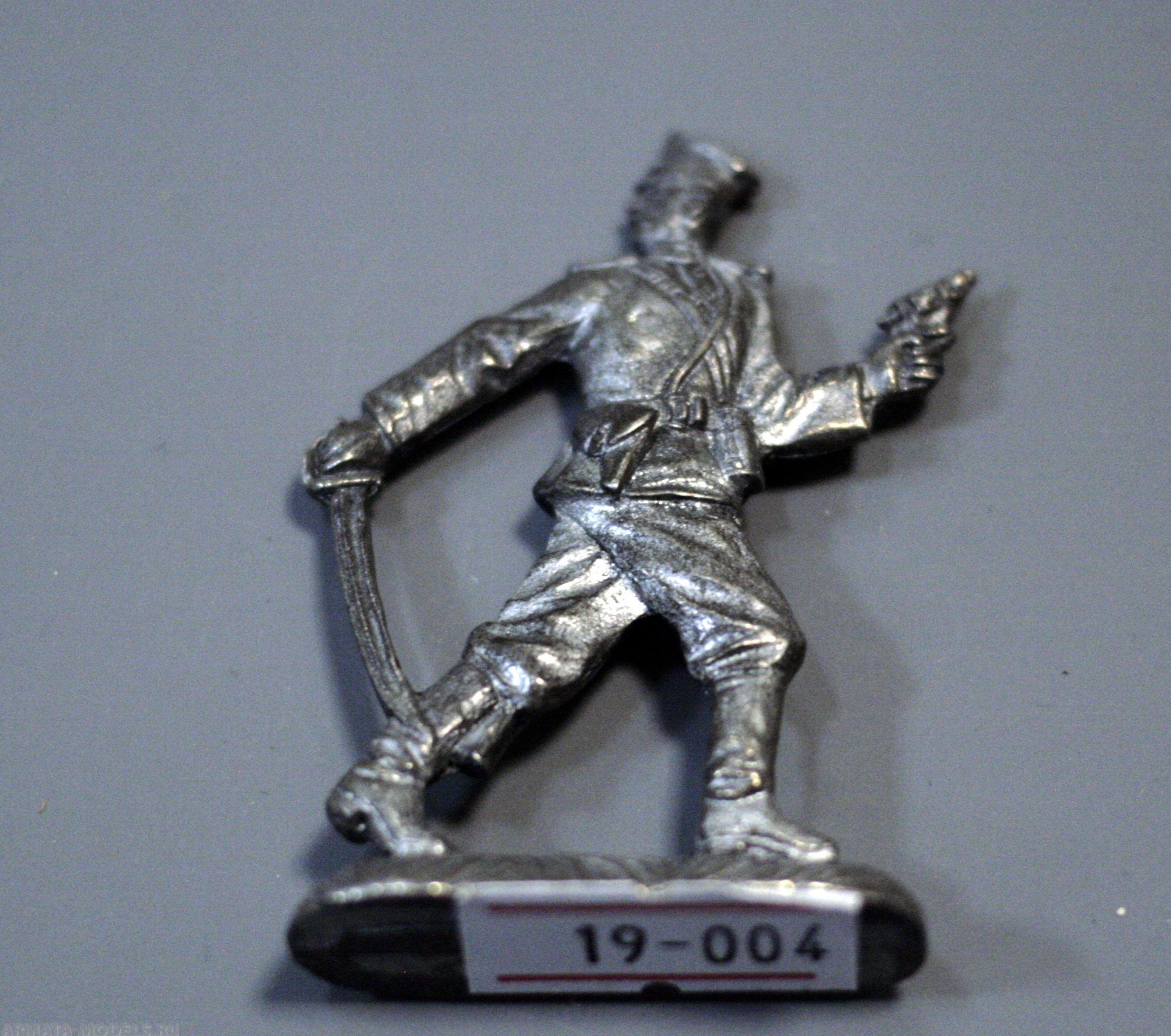 Н-19-004 Русский офицер в бою Солдатики "Ура"