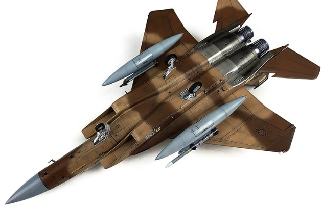 L7205 Самолет F-15C MSIP II USAF\ANG Great Wall