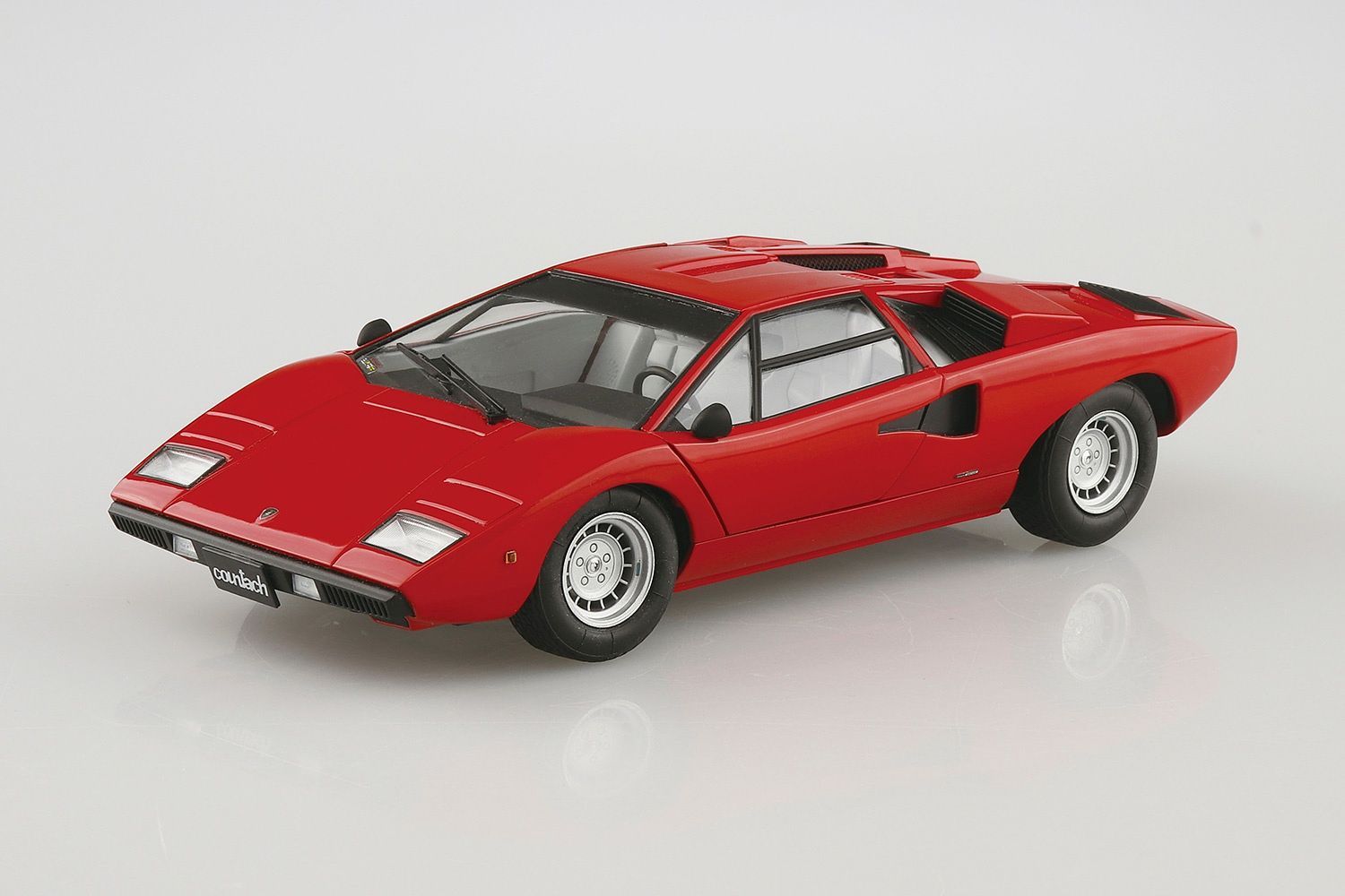 05804 Lamborghini Countach LP400 Aoshima