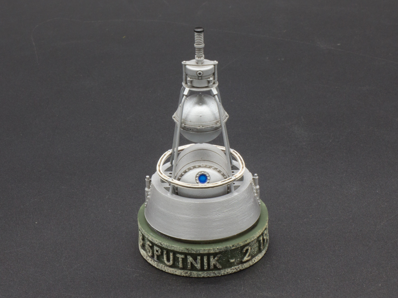 RIM35046 Спутник-2, масштаб 1/35 Red Iron