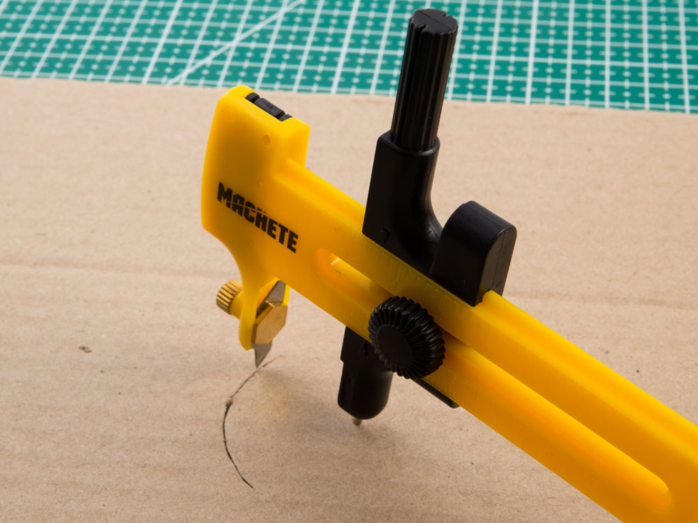 0607MCH Нож-циркуль