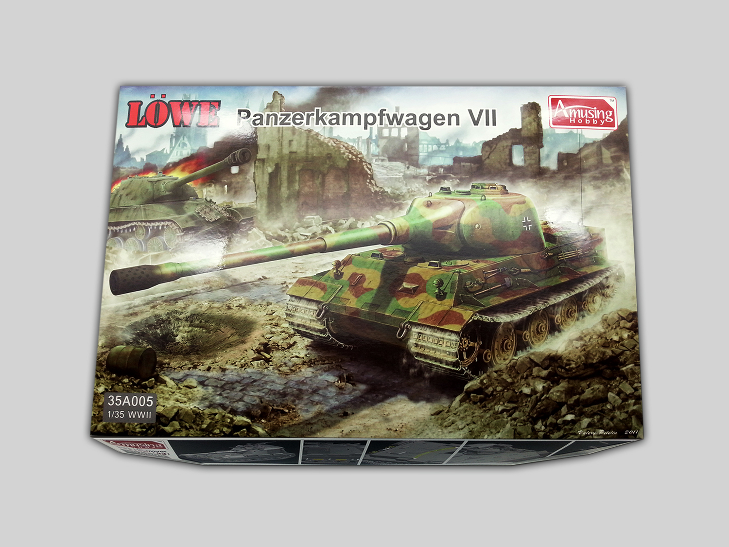 AH35A005 Panzerkampfwagen VII Lowe Amusing Hobby