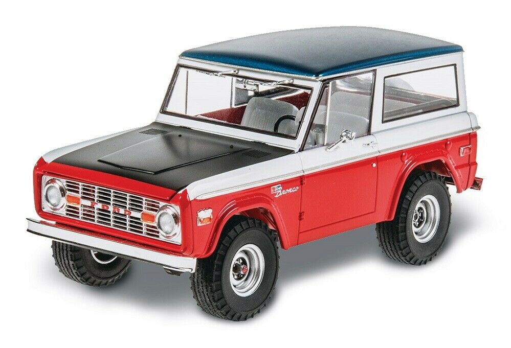 14436RE Автомобиль Baja Bronco Revell