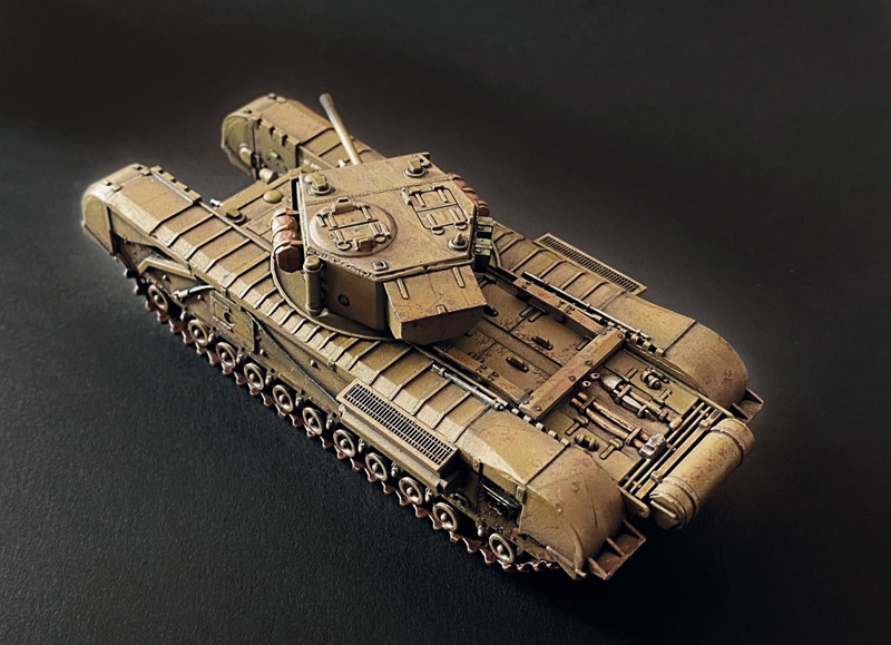 7083ИТ Танк Churchill Mk. III Italeri