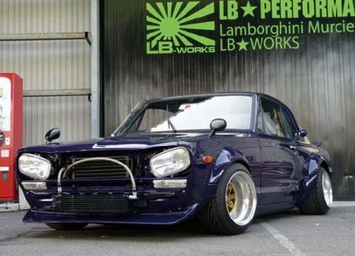 01149 Nissan Skyline LB Hakosuka Works 2Dr Aoshima