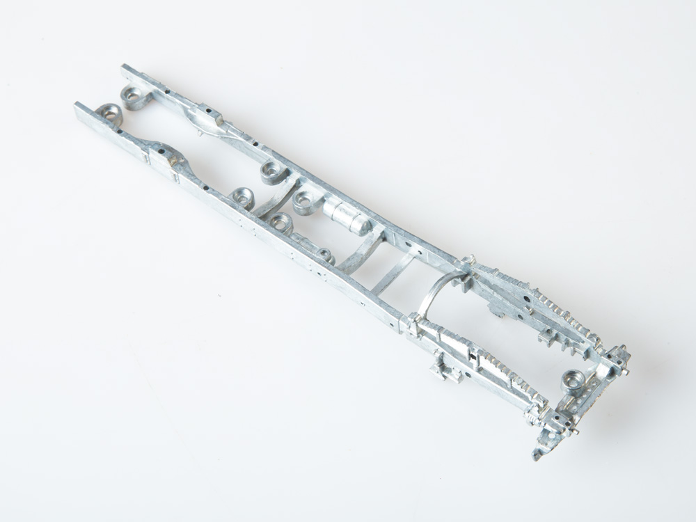 1411AVD Сборная модель КАМАЗ-53212 бортовой с тентом AVD Models