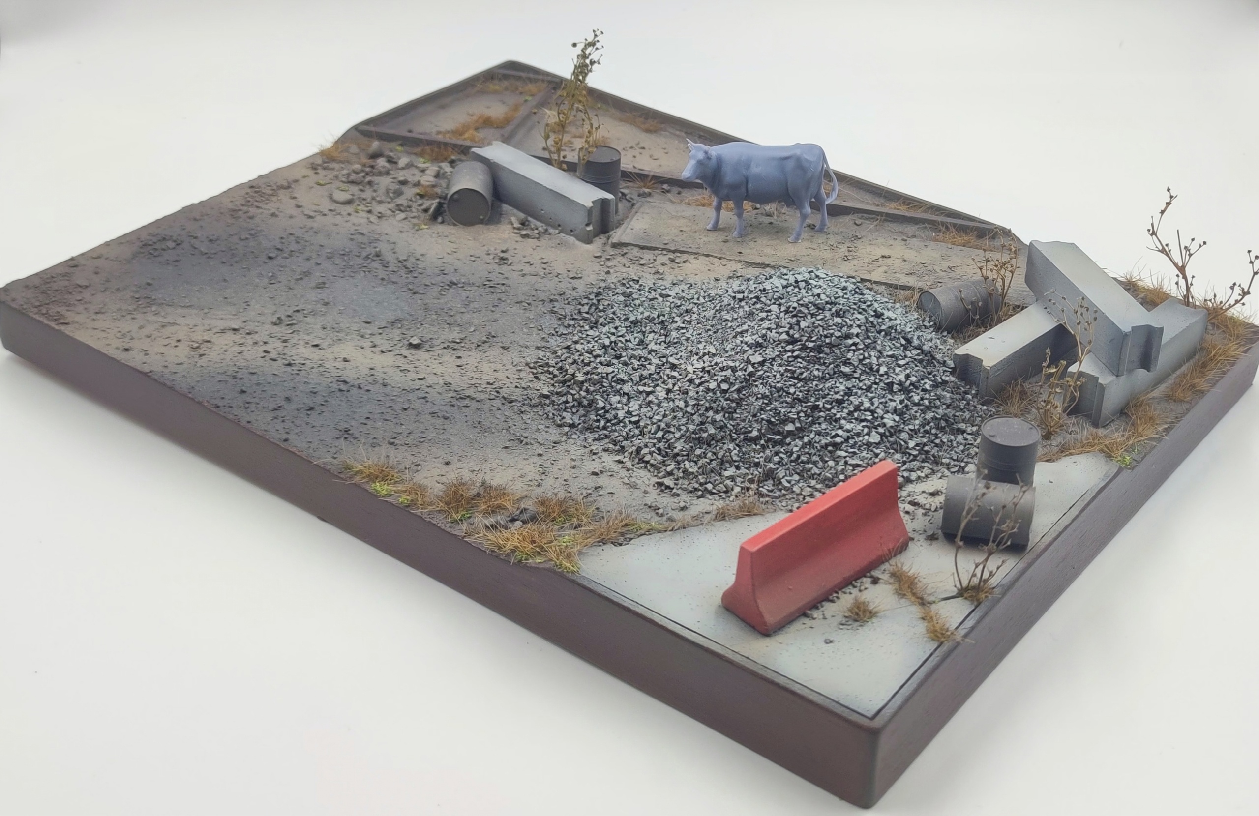 HE-35147 Диорама Ударный труд советских строителей (Корова в комплекте)