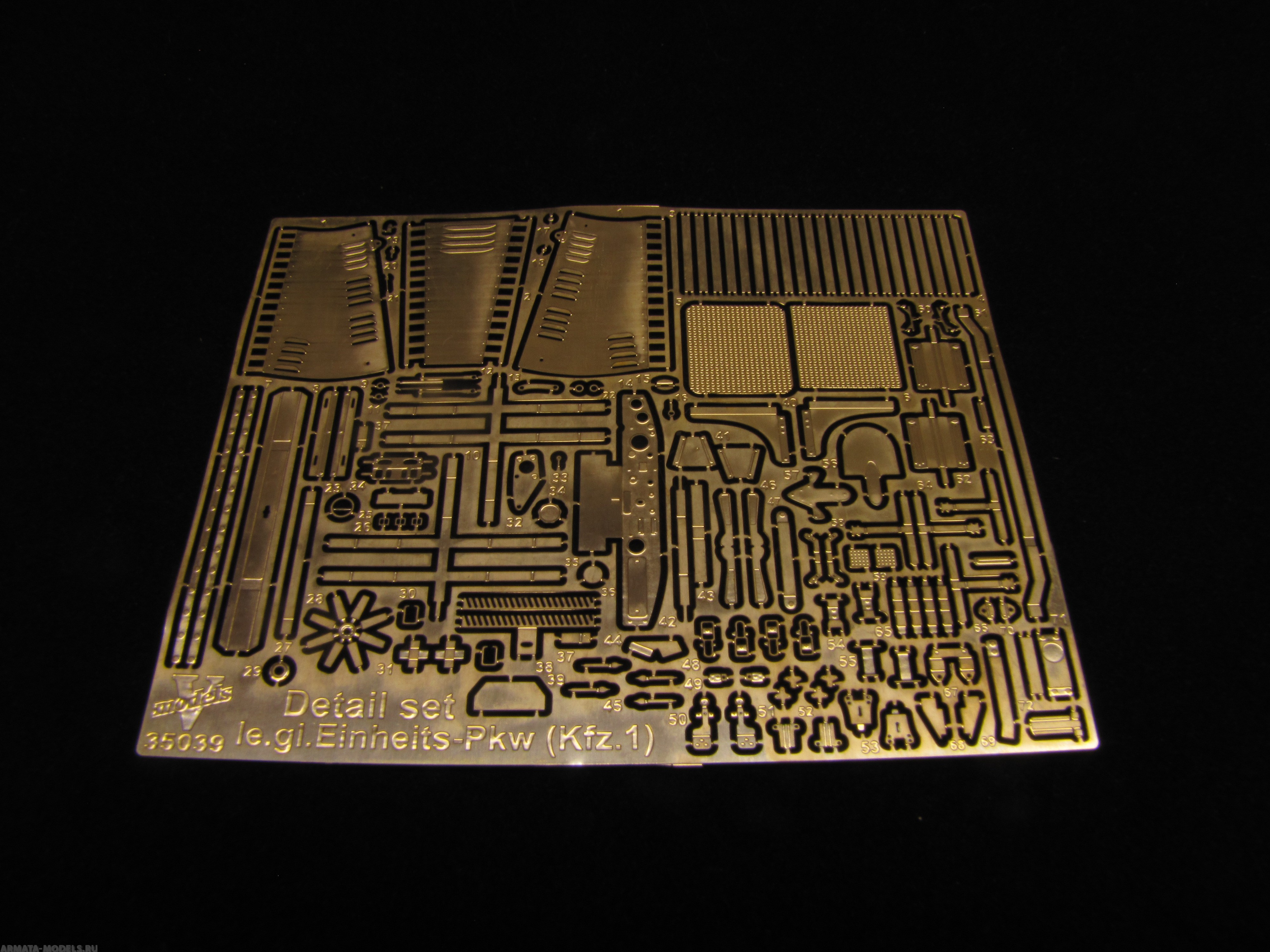 35039VM Фототравление Detail  set le,gl.Einheits-Pkw(Kfz,1)