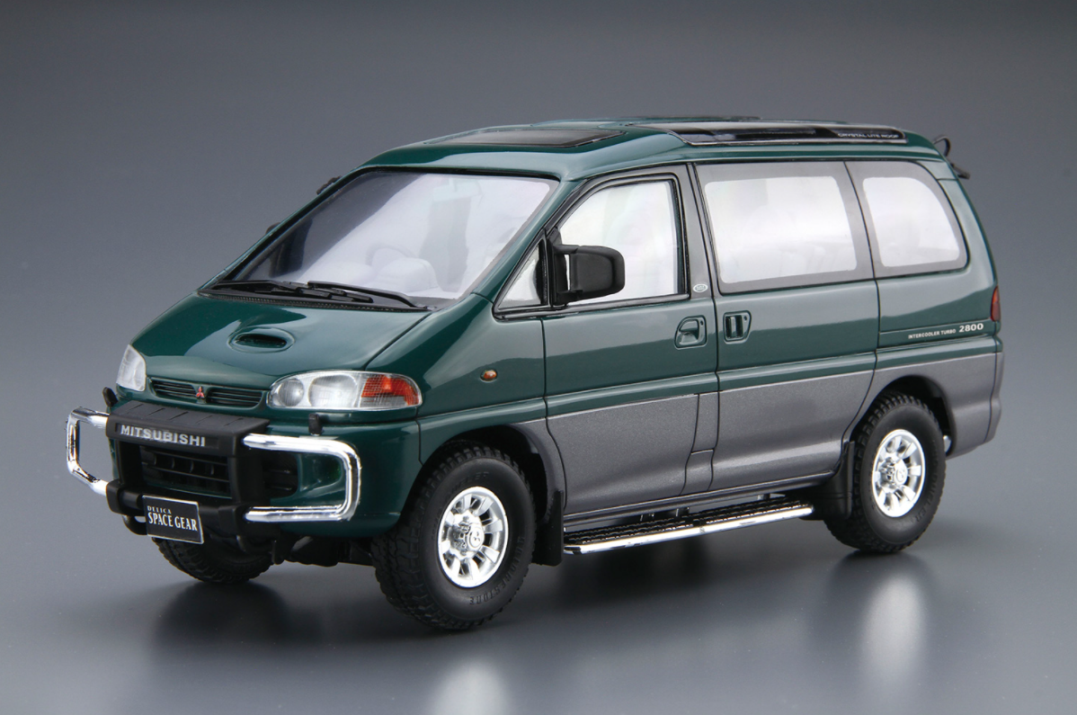 06140 Mitsubishi Delica Space Gear '96 Aoshima
