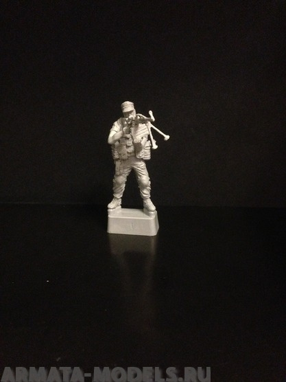 5016ТБ Боец с пулеметом стоя, Три Богатыря