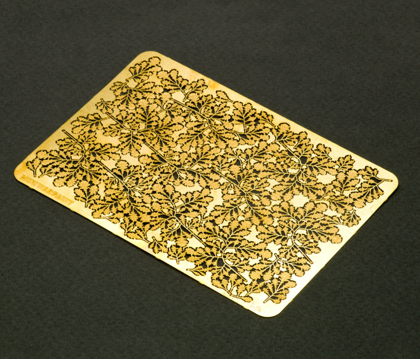 S-114 Дуб обыкновенный, размер М