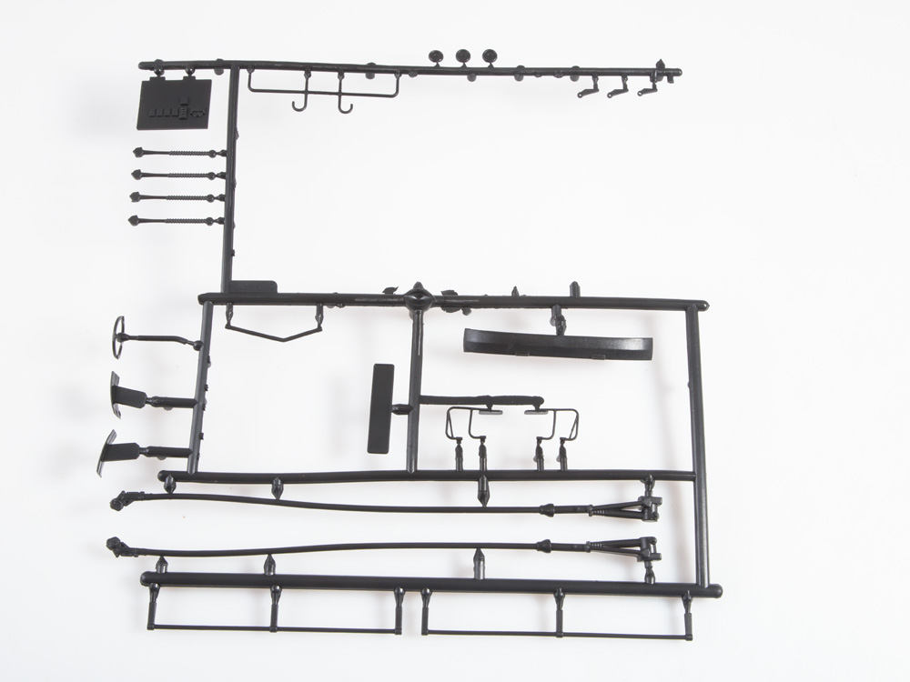 4024AVD Сборная модель ЗиУ-10 (ЗиУ-683) троллейбус AVD Models