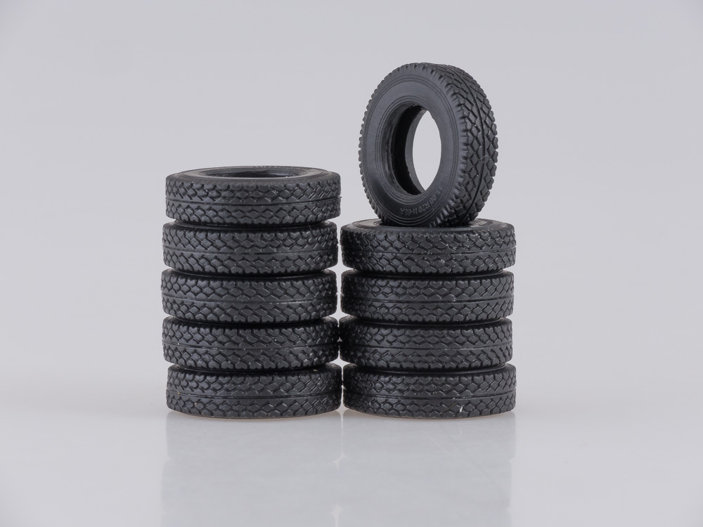 1172AVD Сборная модель МАЗ-6422 ранний AVD Models