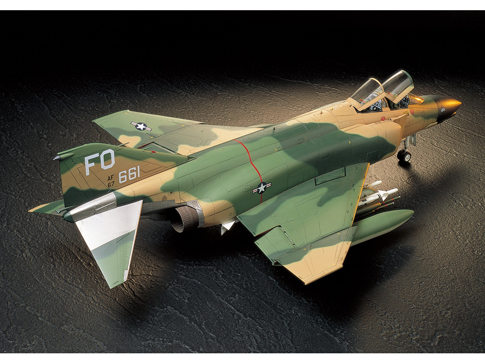 60305 McDonnell Douglas F-4 C/D Phantom II Tamiya