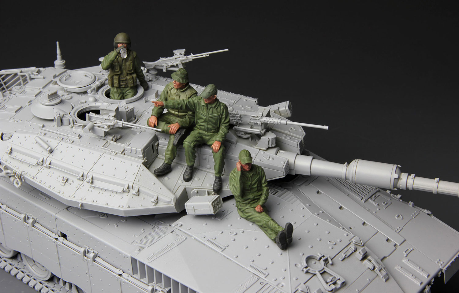 HS-002 IDF Tank Grew Meng