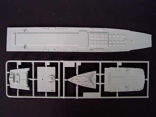 05709P Battleship- USSR Navy Kalinin battle Trumpeter