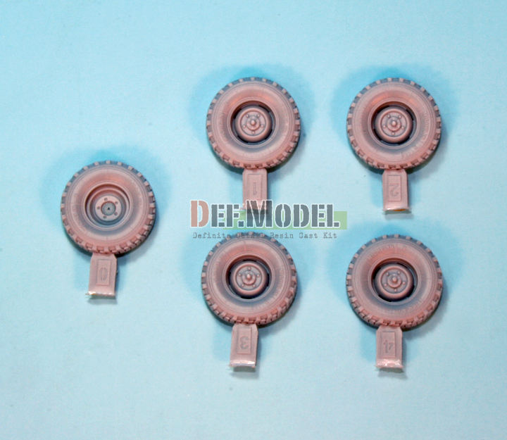 DW35022 Дополнение для моделей WW2 German Cargo truck Kfz.305 Sagged Wheel set (for Tamiya/italeri 1/48) DEF Model