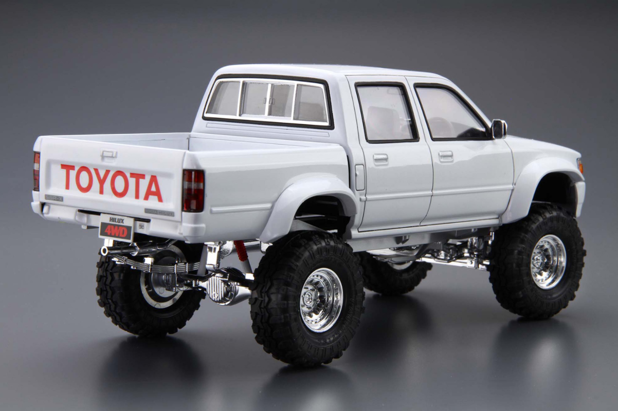 06131 Toyota HiLux Pickup Double Cab Lift Up 94 Aoshima
