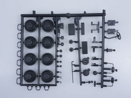 5001KIT Сборная модель МАЗ-537, 1963 г. Start scale models (SSM)
