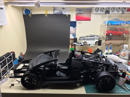 Lamborghini Aventador White Isis  (Глянцевый белый)